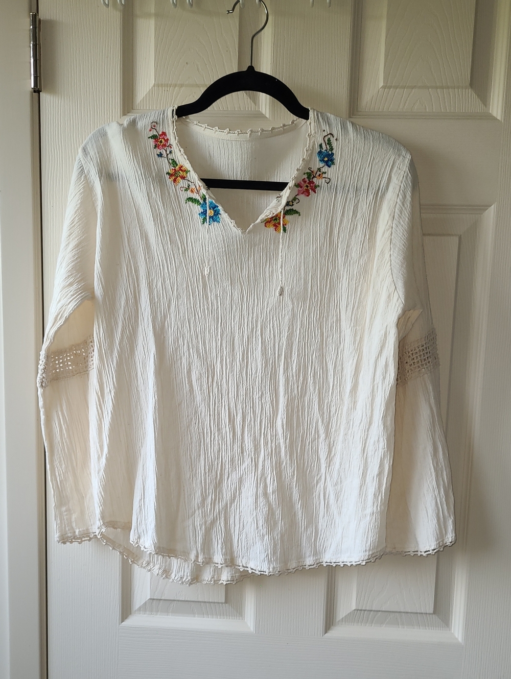 LINEN COTTON Embroidered White Peasant Blouse - Boho Floral Detail